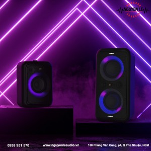 Klipsch Cho Ra Mắt 2 Dòng Loa Di Động Karaoke Không  Dây: GIG XL Và GIG XXL