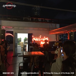 Tư Vấn Lắp Đặt Hệ Thống Âm Thanh Live Acoustic Chuyên Nghiệp